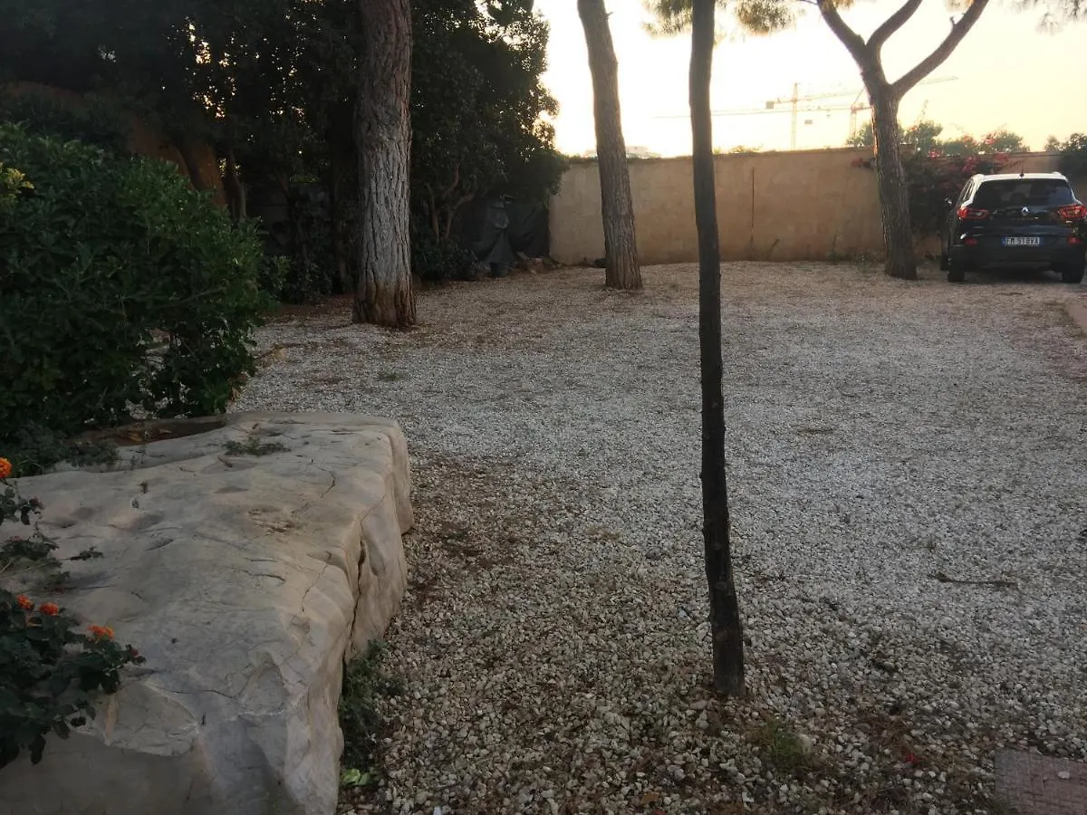Couette-café La Casa Di Emanuella - Rooms & International Suites Bari