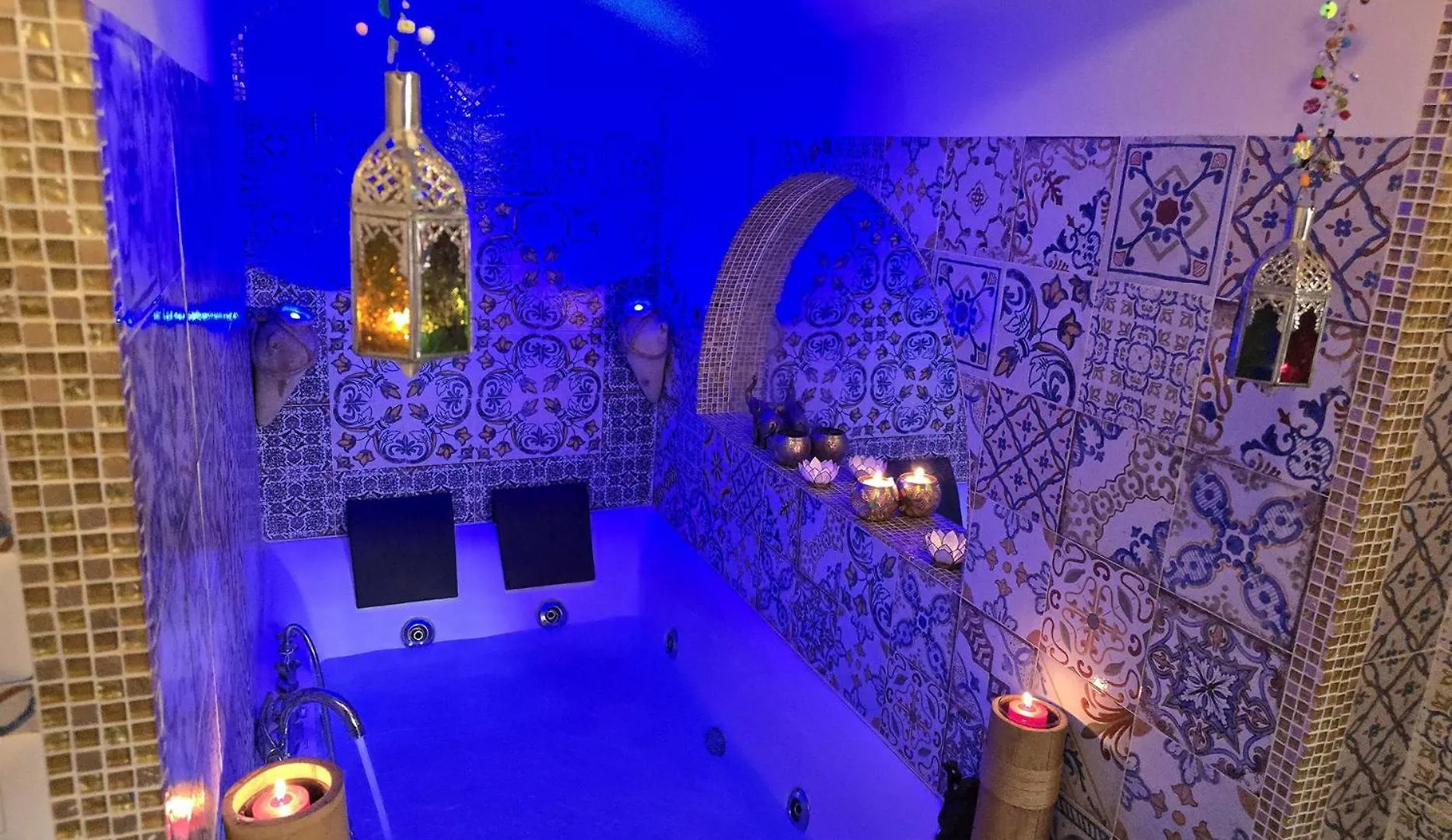 La Casa Di Emanuella - Rooms & International Suites contacts